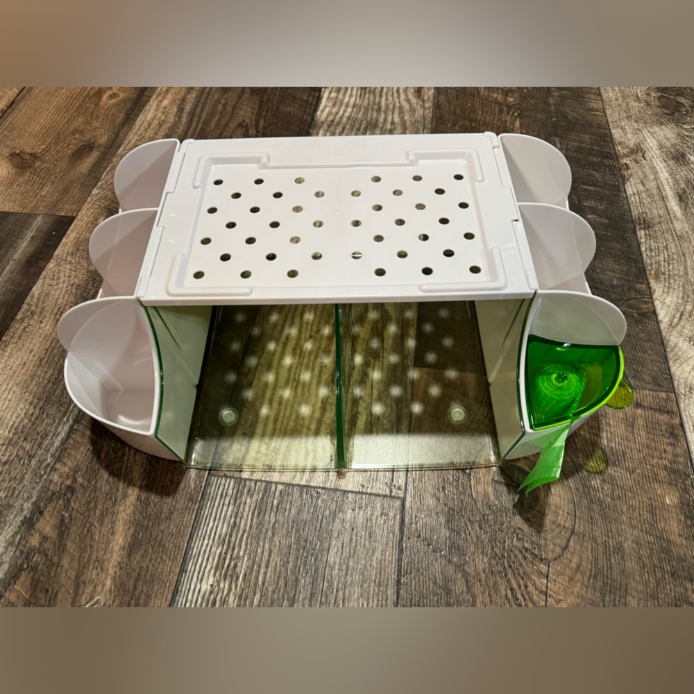 Munchkin diaper caddy organizer